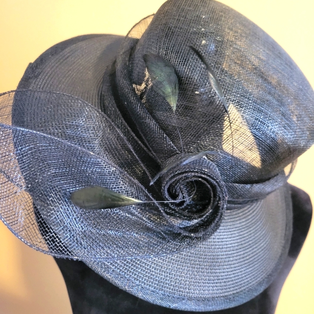 Elegant black Women's Hat